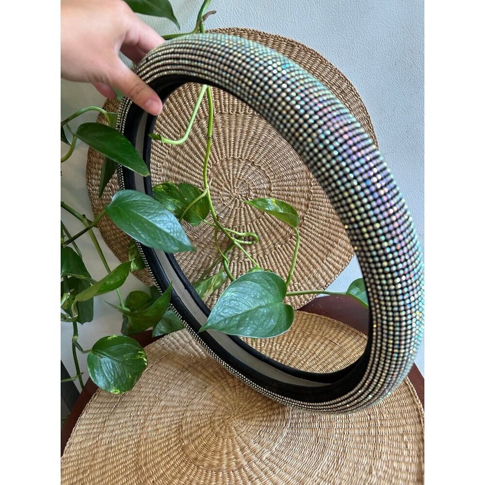 Sparkly Rhinestone car steering wheel cover - Picture 9 of 9